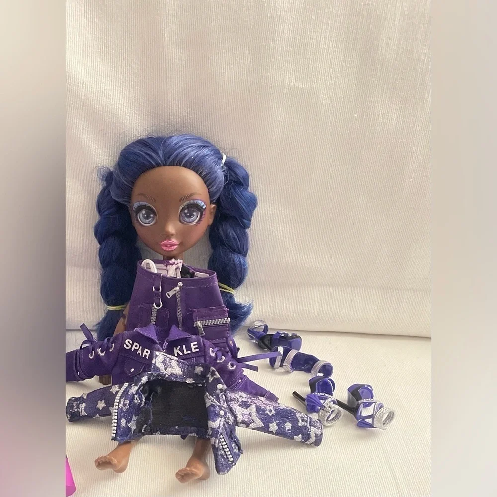 Rainbow High Blue-Haired Fashion Doll